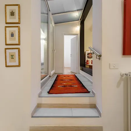 Lägenhet San Frediano Stile By Mmega *